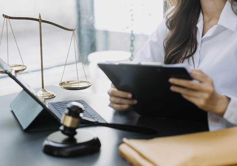 Breaking down barriers: exploring diversity and inclusion legal (Demo)